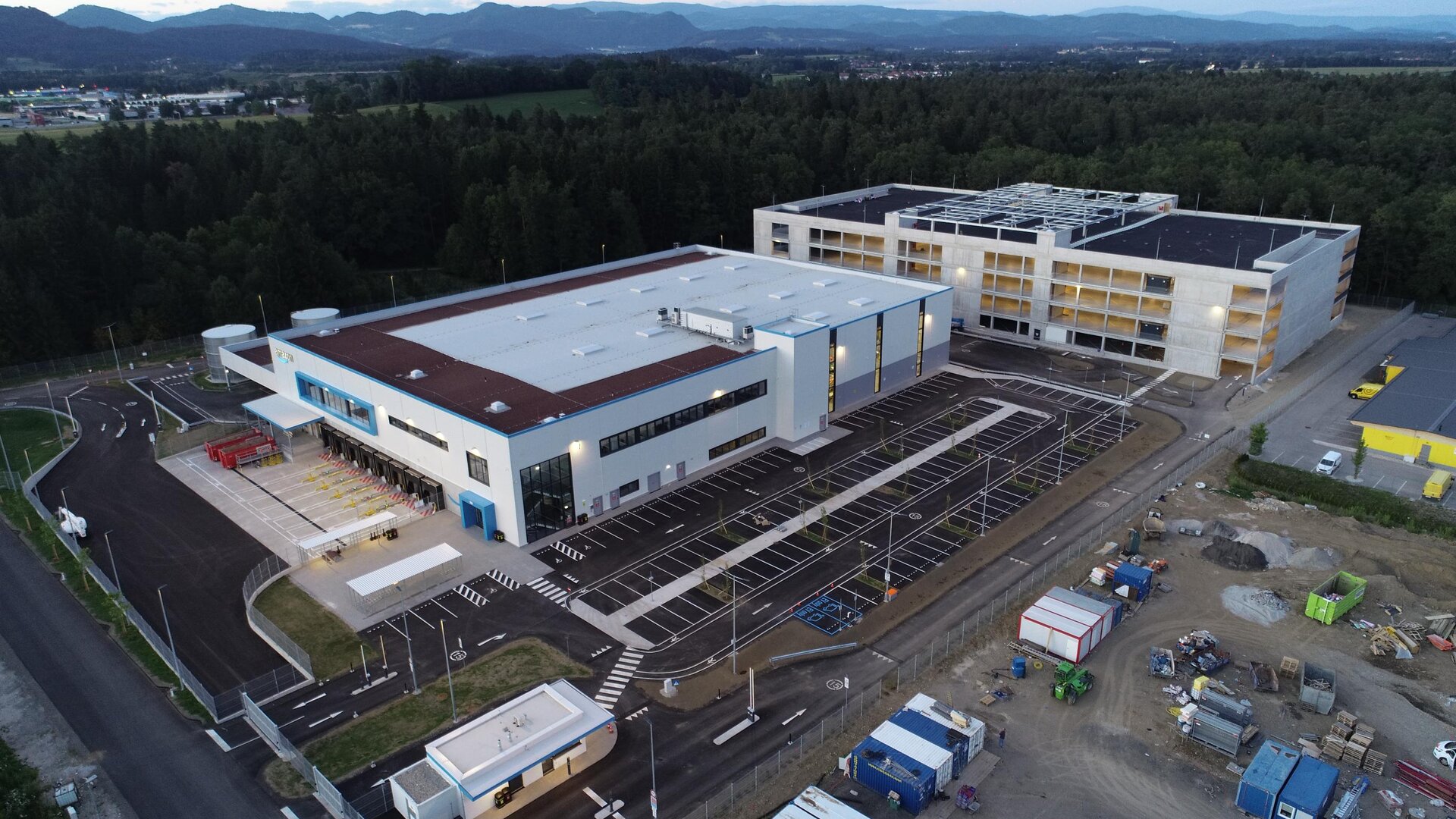 Luftfoto von der Amazon halle in Klagenfurt